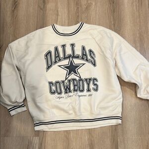 Dallas Cowboys Cream Sweatshirt